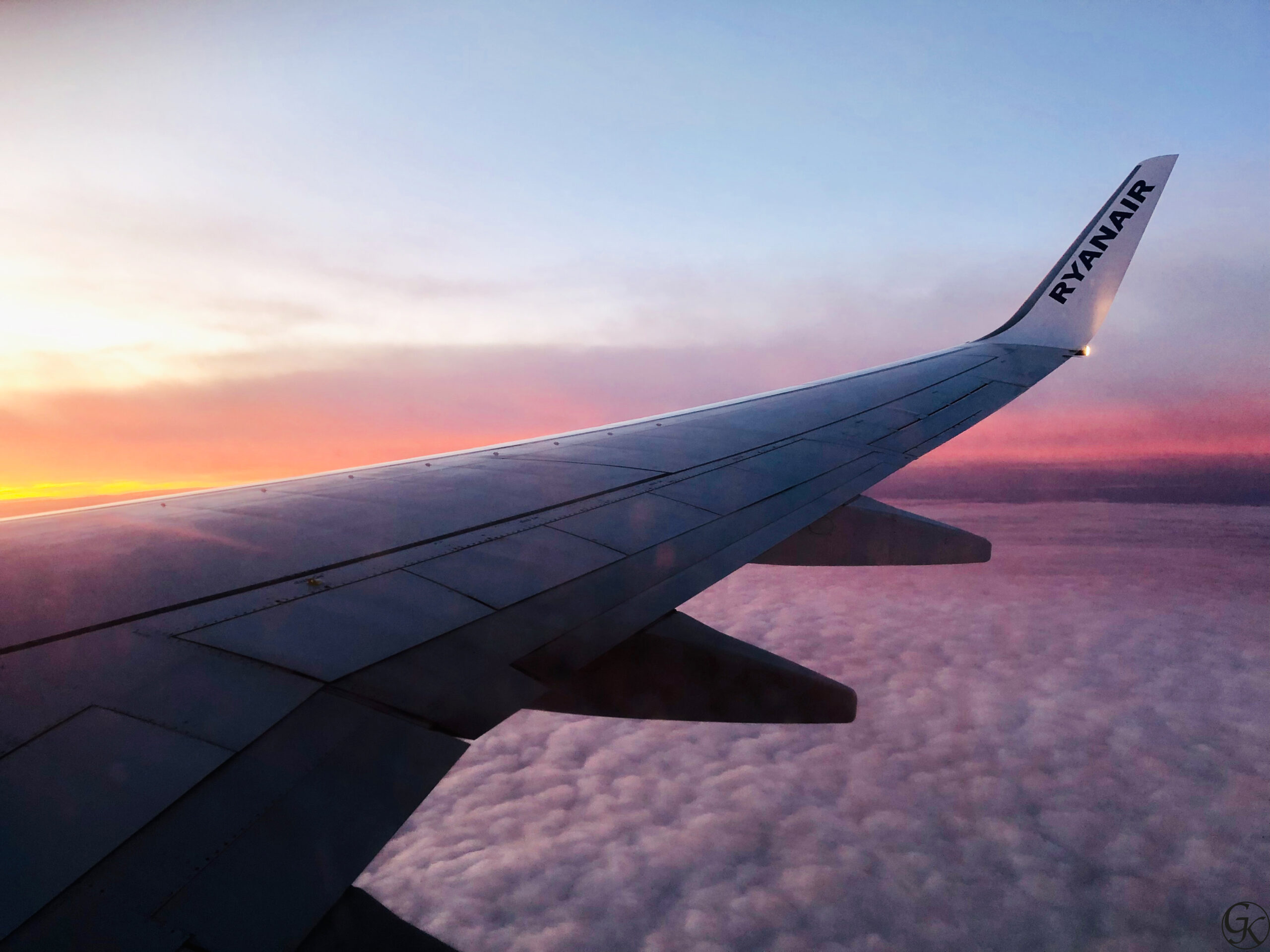 Sonnenaufgang im Flugzeug